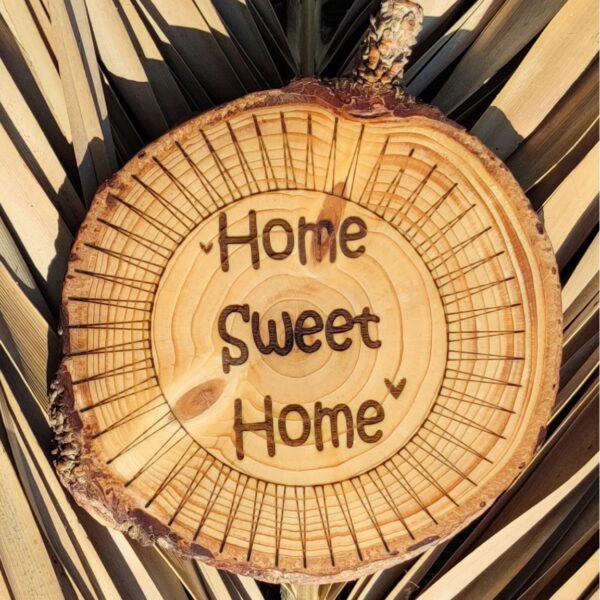 Wand oder Tischdeko Baumscheibe Fichtenholz "Home Sweet Home" Sonne – Bild 2