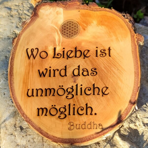 Wand oder Tischdeko Baumscheibe Birkenholz mit Liebespruch & Blume des Lebens Gravur – Bild 2