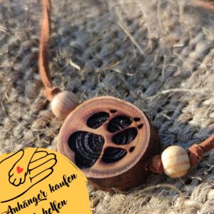 Anhänger aus Holz vom Lebensbaum "Pfote des Lebens"