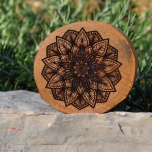 Wand- Tischdeko „Blütenlicht“ aus Kirschholz