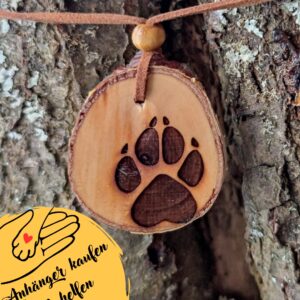 Anh&auml;nger aus Birkenholz - Herzpfote aus Birke